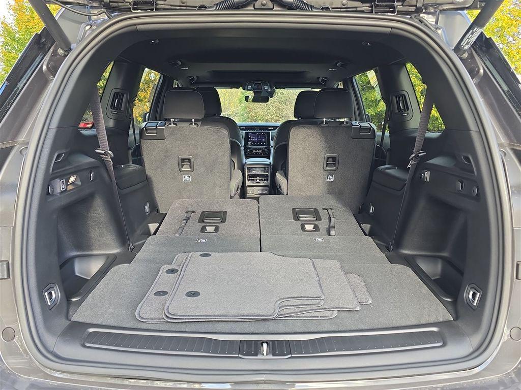 new 2025 Jeep Grand Cherokee L car, priced at $41,835