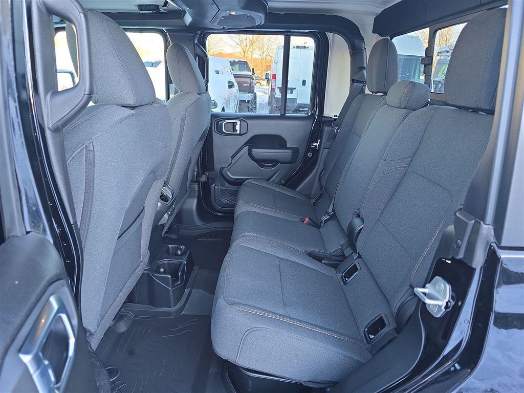 new 2026 Jeep Gladiator car, priced at $48,572