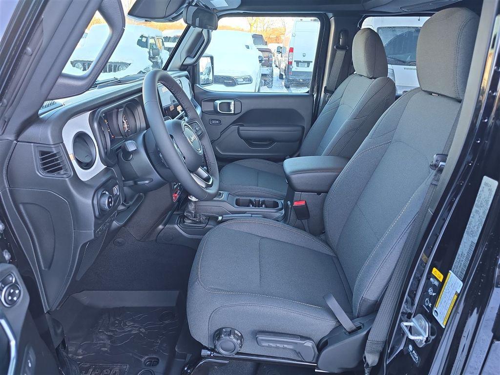 new 2026 Jeep Gladiator car, priced at $48,572