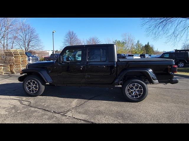 new 2024 Jeep Gladiator car, priced at $44,312