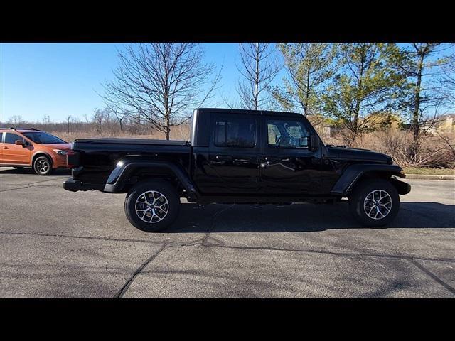 new 2024 Jeep Gladiator car, priced at $44,312