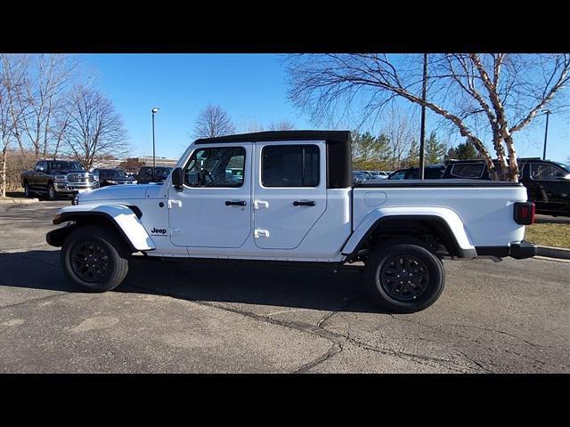 new 2024 Jeep Gladiator car, priced at $42,964