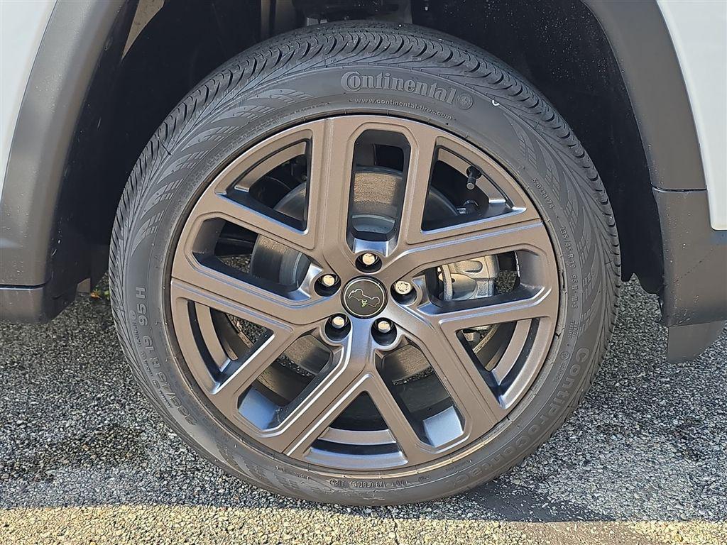 new 2026 Jeep Compass car, priced at $33,509