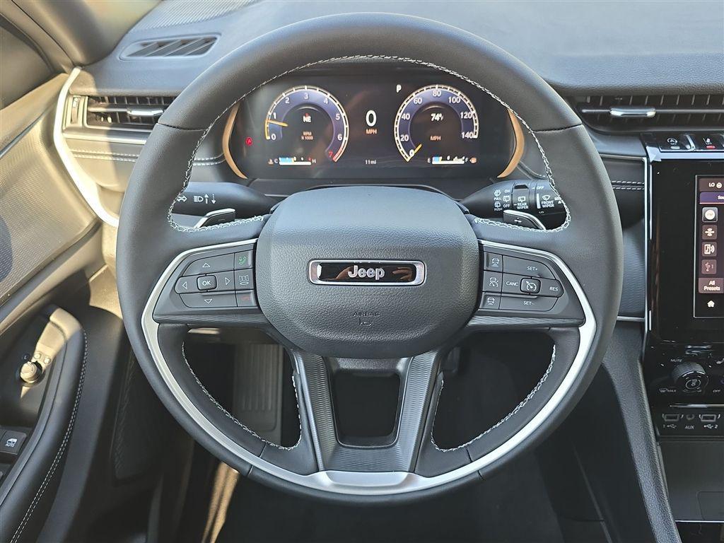 new 2025 Jeep Grand Cherokee L car, priced at $43,017