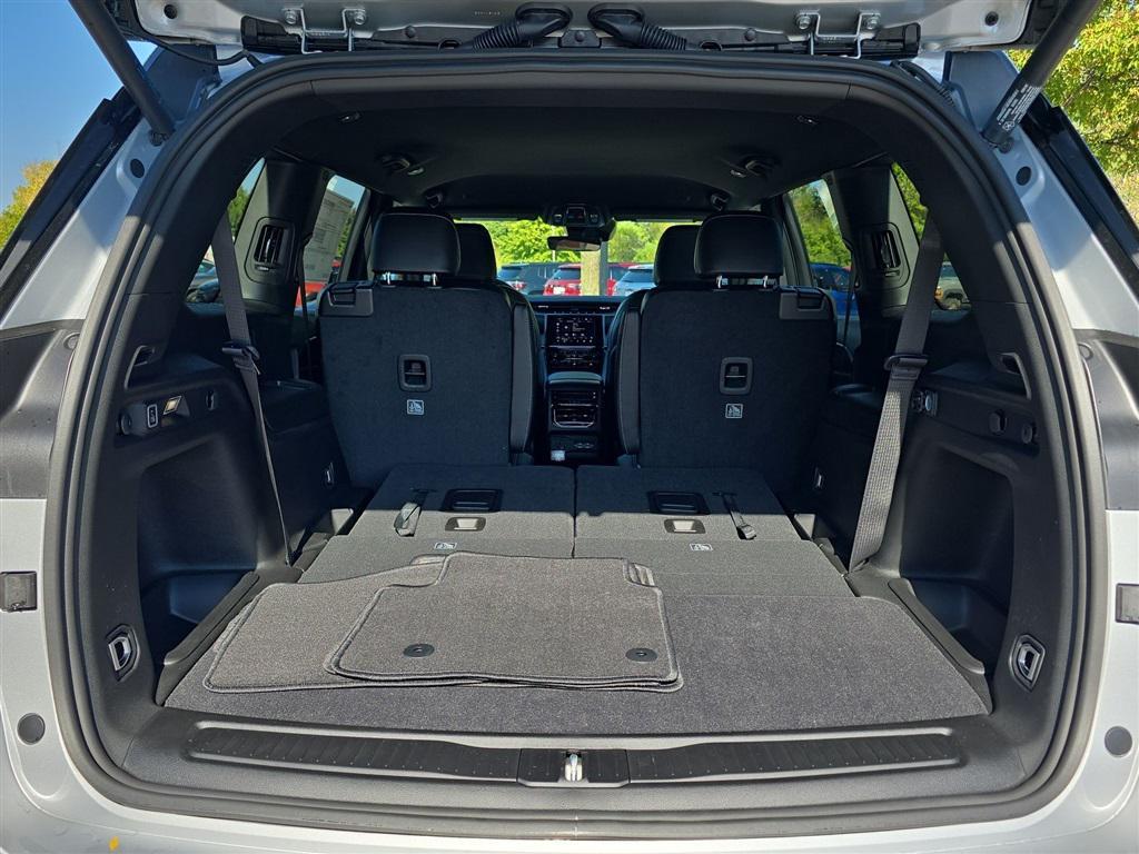 new 2025 Jeep Grand Cherokee L car, priced at $41,867