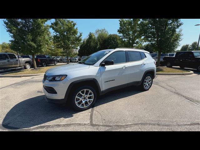 new 2025 Jeep Compass car, priced at $34,458