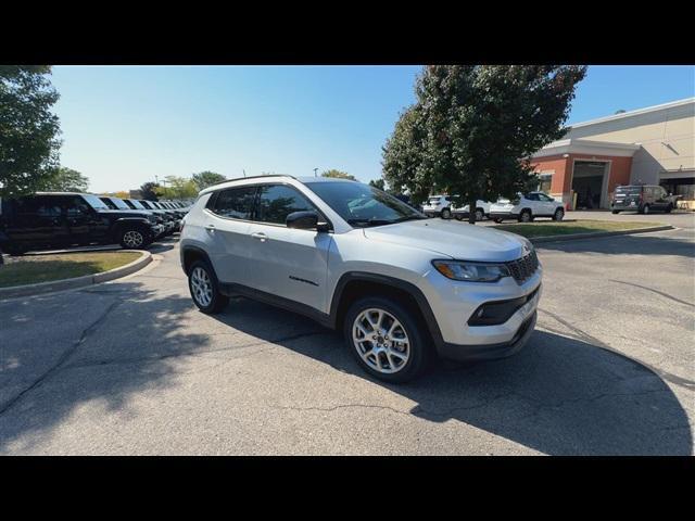 new 2025 Jeep Compass car, priced at $34,458