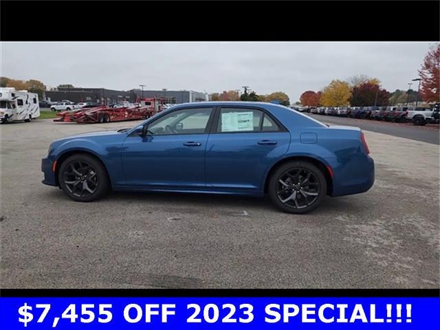 new 2023 Chrysler 300 car, priced at $39,555