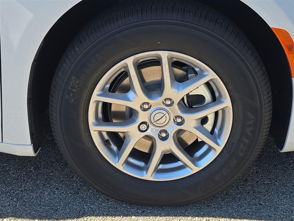 new 2026 Chrysler Pacifica car, priced at $38,097