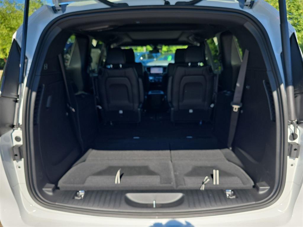 new 2026 Chrysler Pacifica car, priced at $38,097