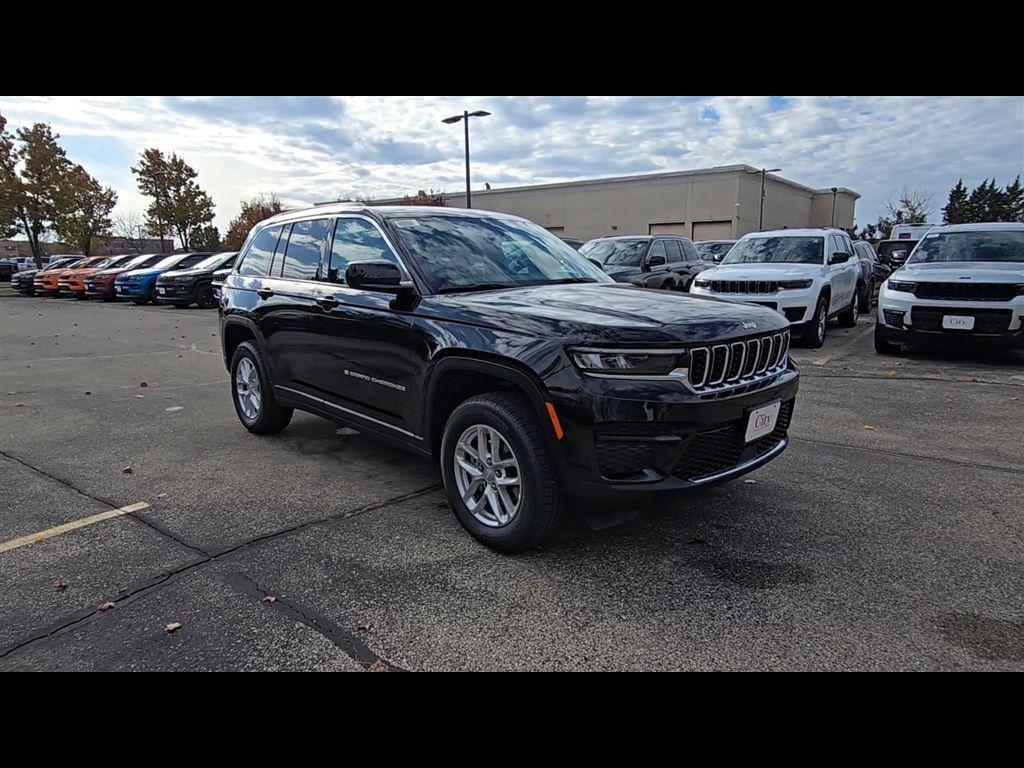 new 2025 Jeep Grand Cherokee car, priced at $39,506