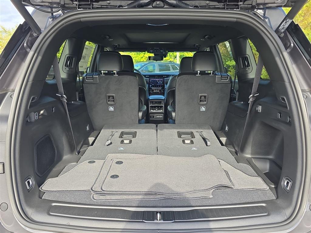 new 2025 Jeep Grand Cherokee L car, priced at $55,609