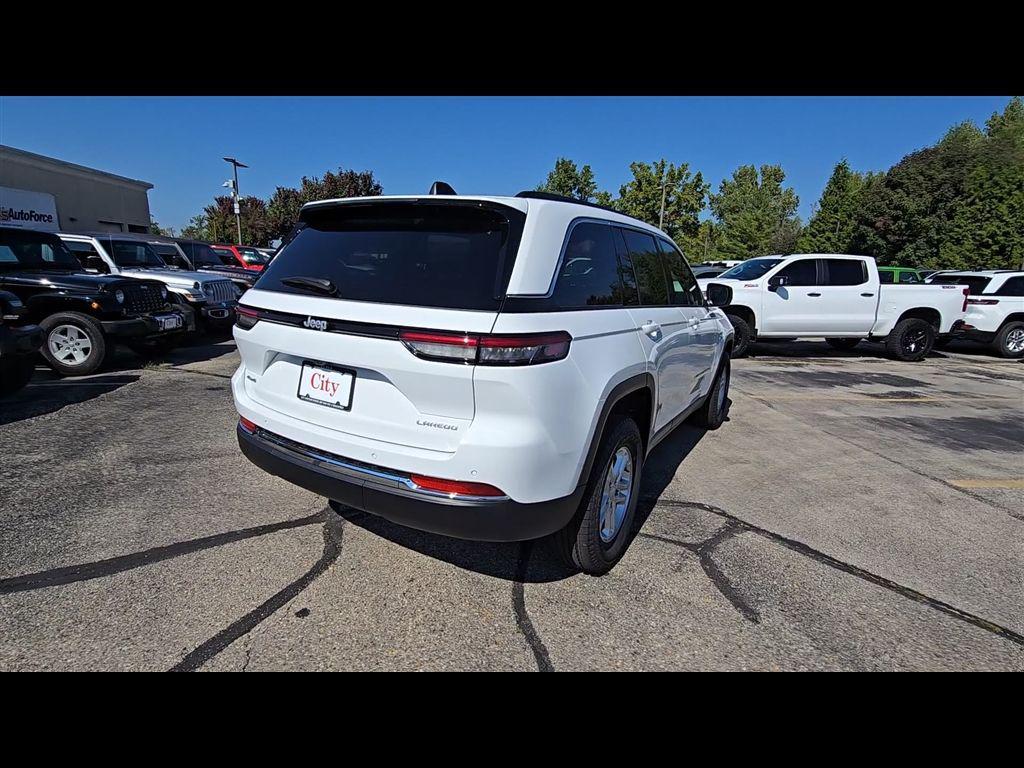 new 2025 Jeep Grand Cherokee car, priced at $34,243