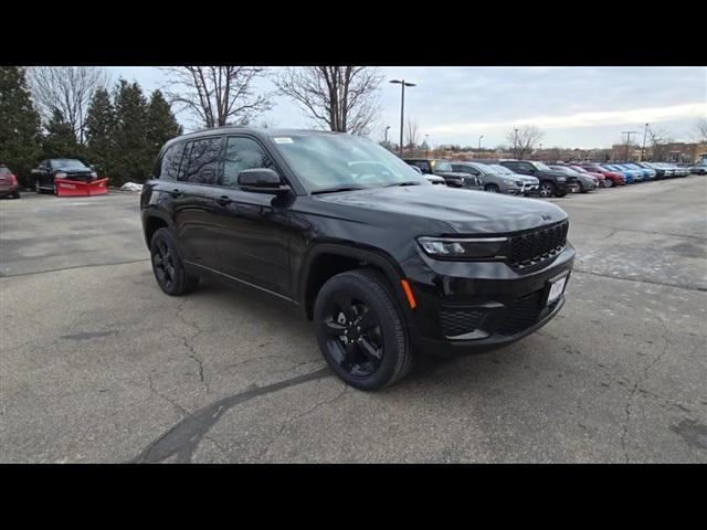 new 2025 Jeep Grand Cherokee car, priced at $42,059