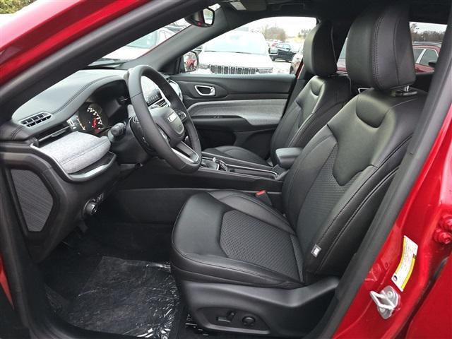 new 2025 Jeep Compass car, priced at $31,122