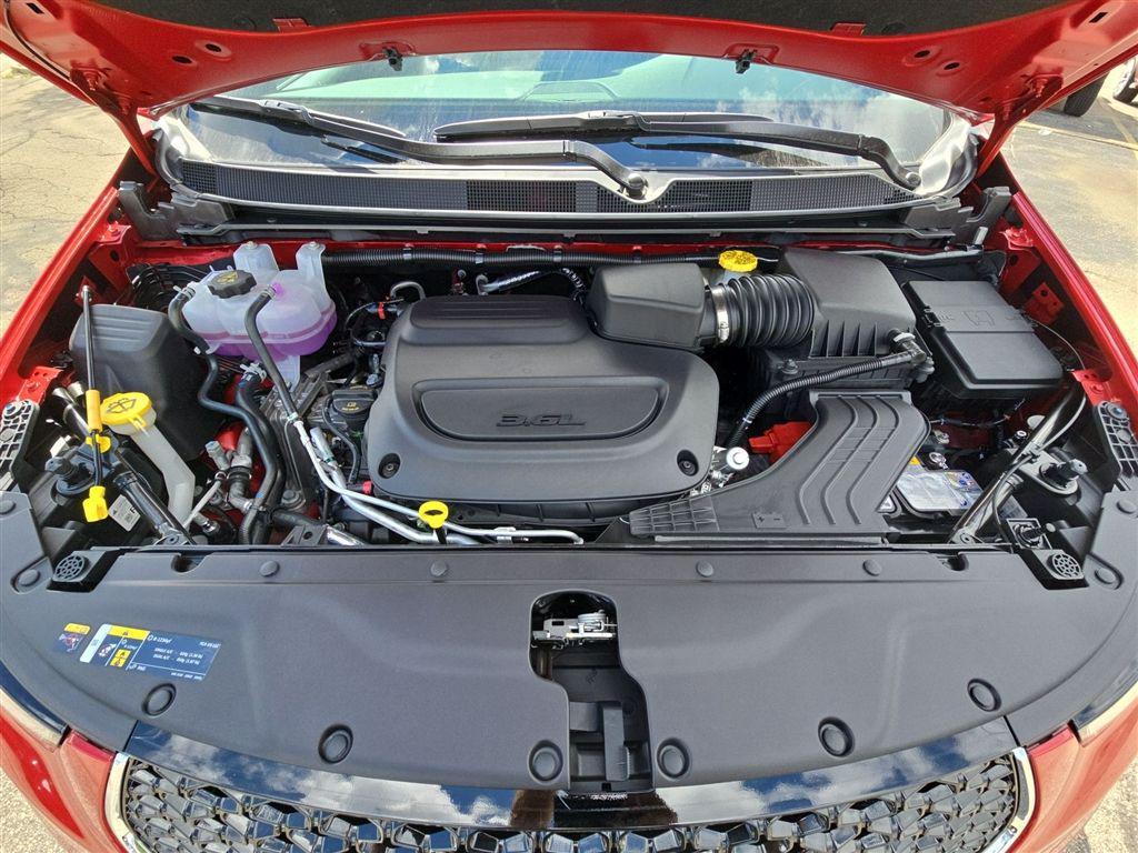 new 2026 Chrysler Pacifica car, priced at $37,461