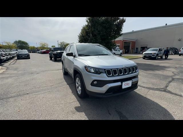 new 2025 Jeep Compass car, priced at $23,998