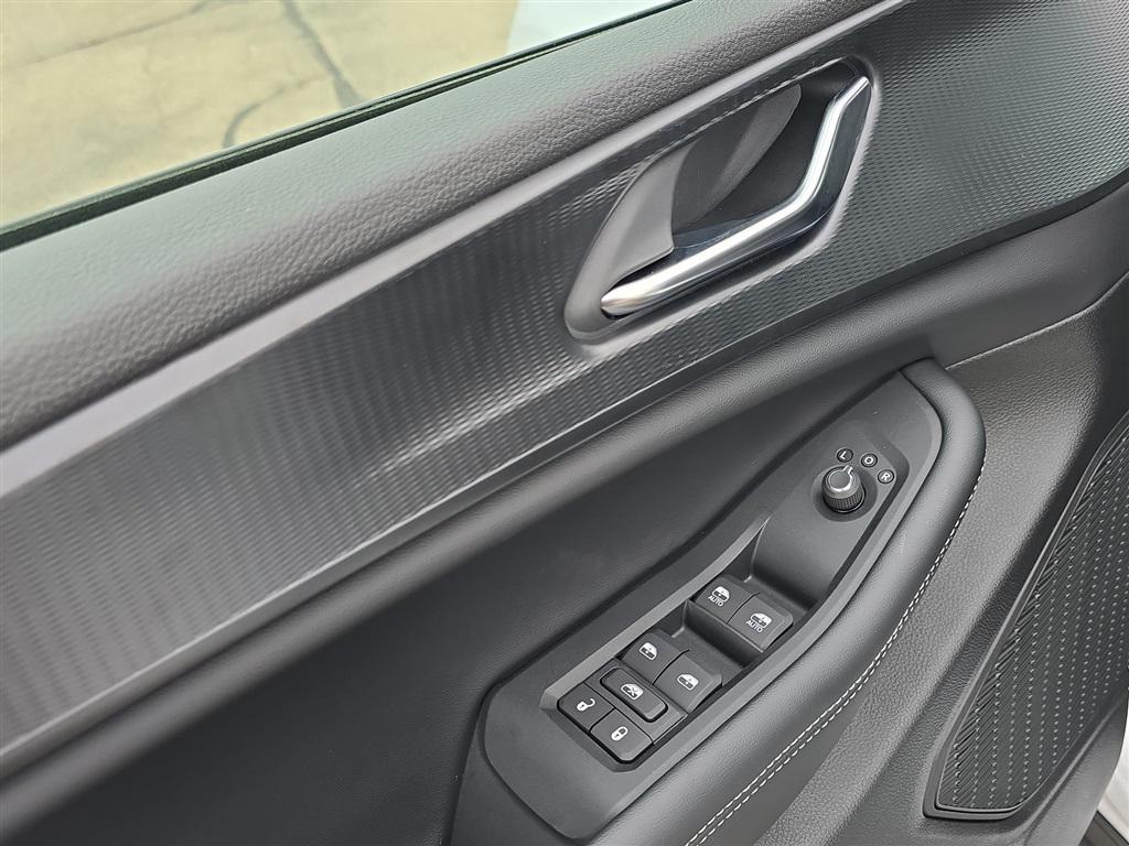 new 2025 Jeep Grand Cherokee L car, priced at $40,571