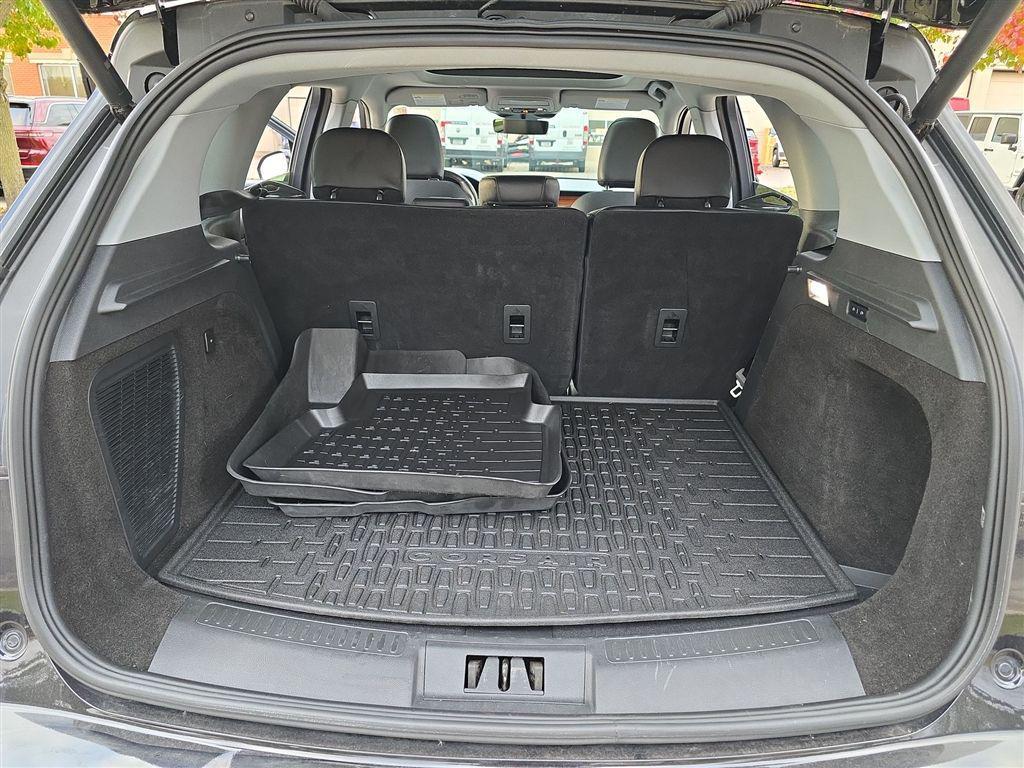 used 2022 Lincoln Corsair car, priced at $28,920