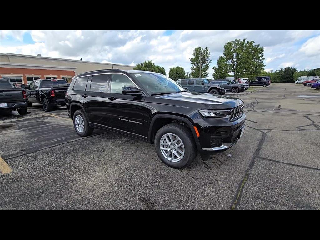 new 2025 Jeep Grand Cherokee L car, priced at $39,995