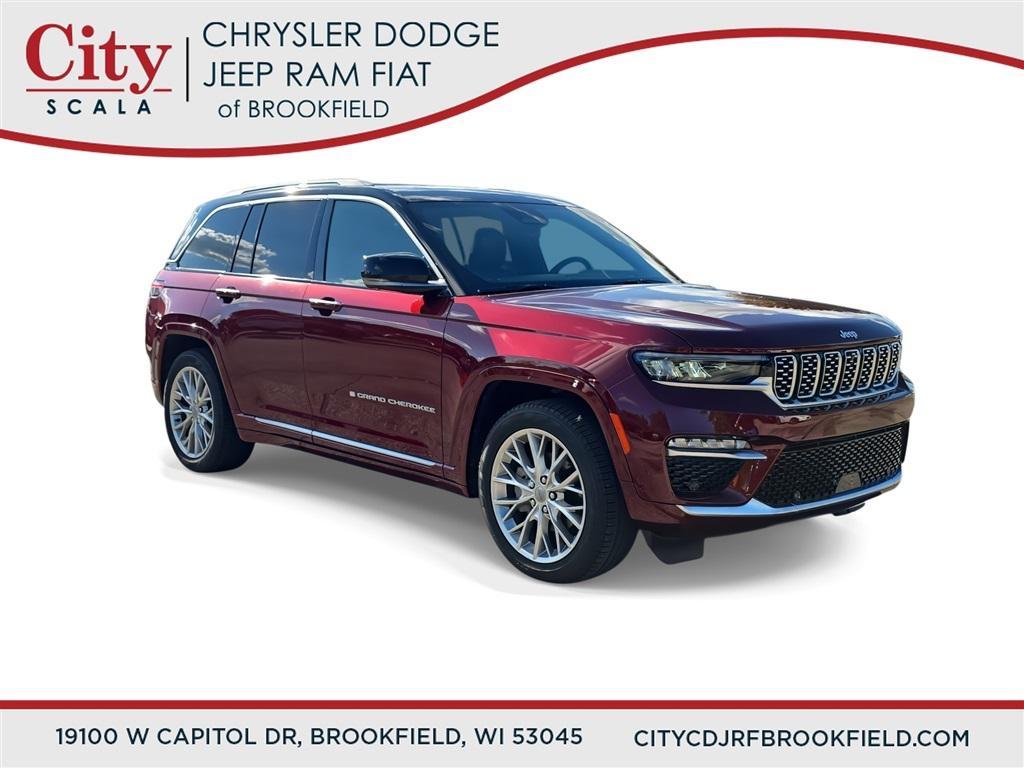 used 2022 Jeep Grand Cherokee car, priced at $39,990