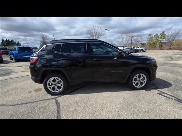 new 2025 Jeep Compass car, priced at $25,510
