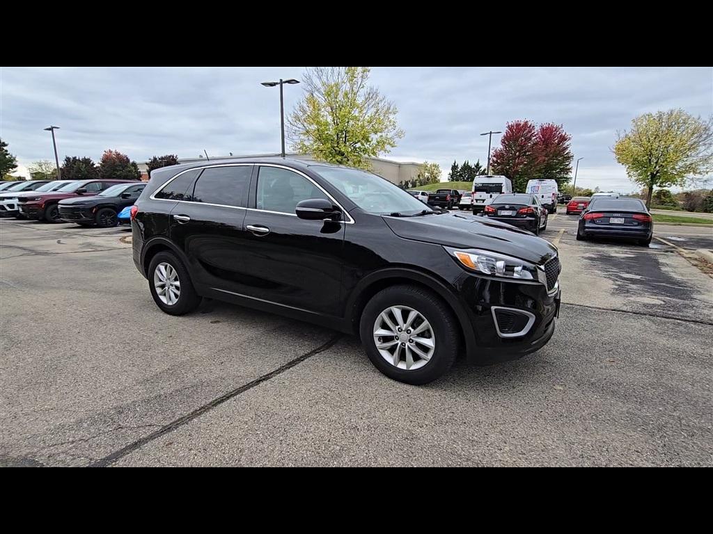used 2018 Kia Sorento car, priced at $11,499