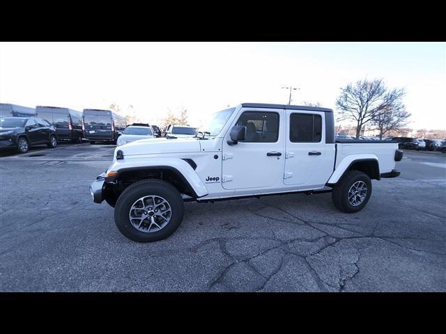 new 2024 Jeep Gladiator car, priced at $43,977