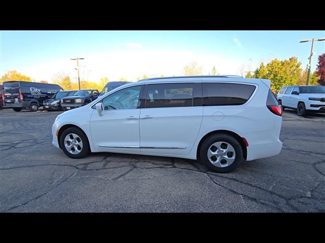 used 2017 Chrysler Pacifica car, priced at $19,754