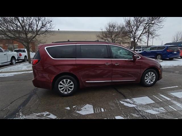 used 2017 Chrysler Pacifica car, priced at $13,690