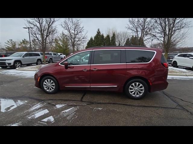 used 2017 Chrysler Pacifica car, priced at $13,690