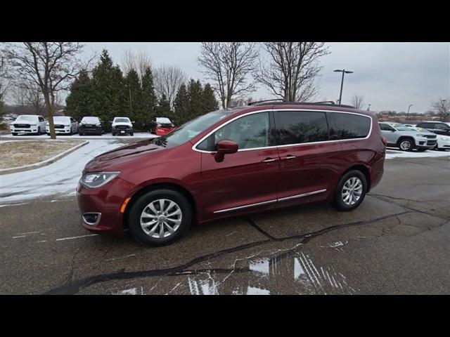 used 2017 Chrysler Pacifica car, priced at $13,690