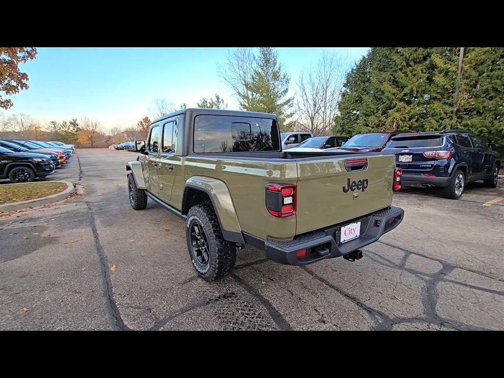 new 2026 Jeep Gladiator car, priced at $48,572