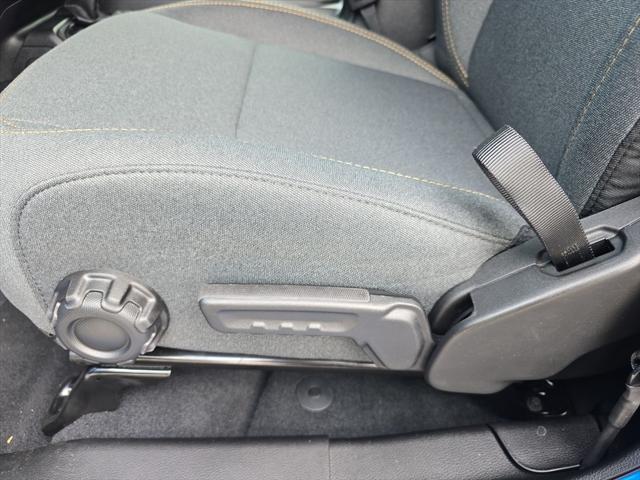 new 2025 Jeep Wrangler car, priced at $47,380