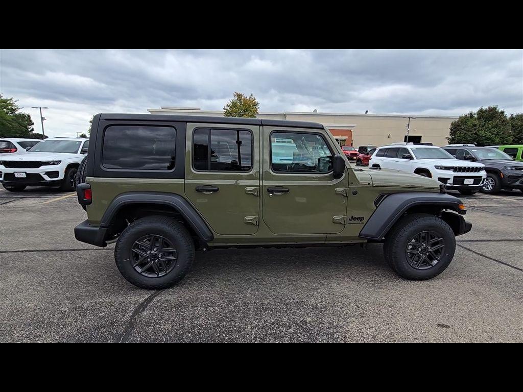 new 2025 Jeep Wrangler car, priced at $43,100