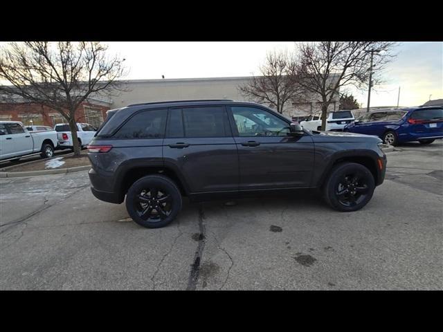 new 2025 Jeep Grand Cherokee car, priced at $42,059