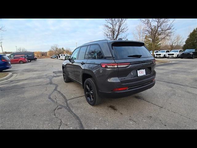 new 2025 Jeep Grand Cherokee car, priced at $42,059