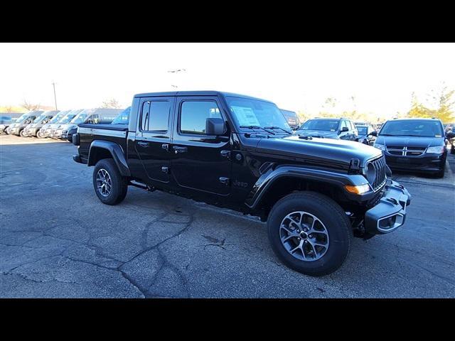 new 2024 Jeep Gladiator car, priced at $45,678