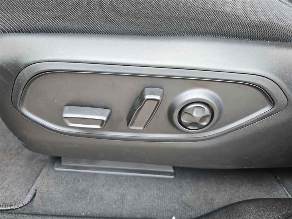 new 2025 Jeep Grand Cherokee L car, priced at $39,260