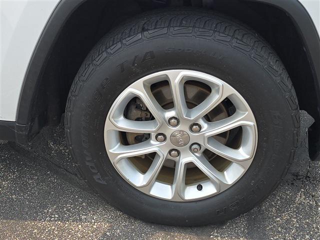 used 2015 Jeep Grand Cherokee car, priced at $9,490