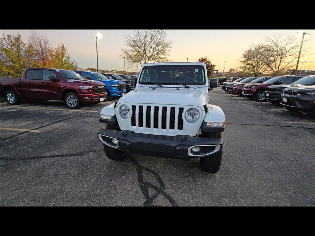 used 2023 Jeep Gladiator car, priced at $26,580