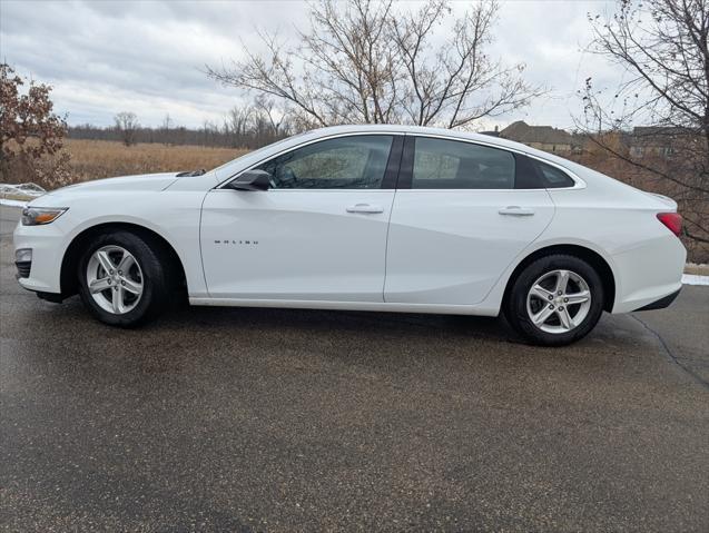 used 2022 Chevrolet Malibu car, priced at $18,990