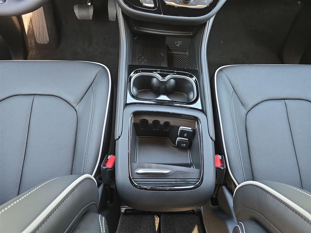 new 2026 Chrysler Pacifica car, priced at $49,920