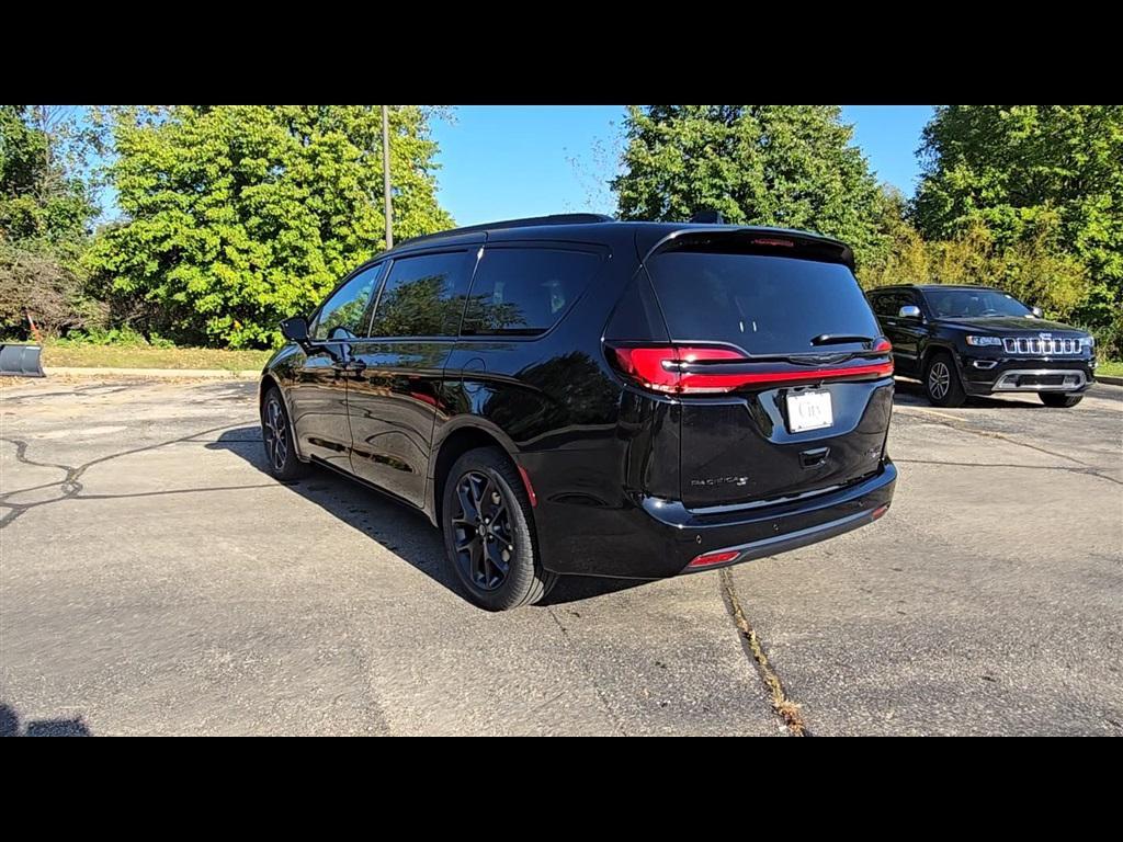 new 2026 Chrysler Pacifica car, priced at $49,920