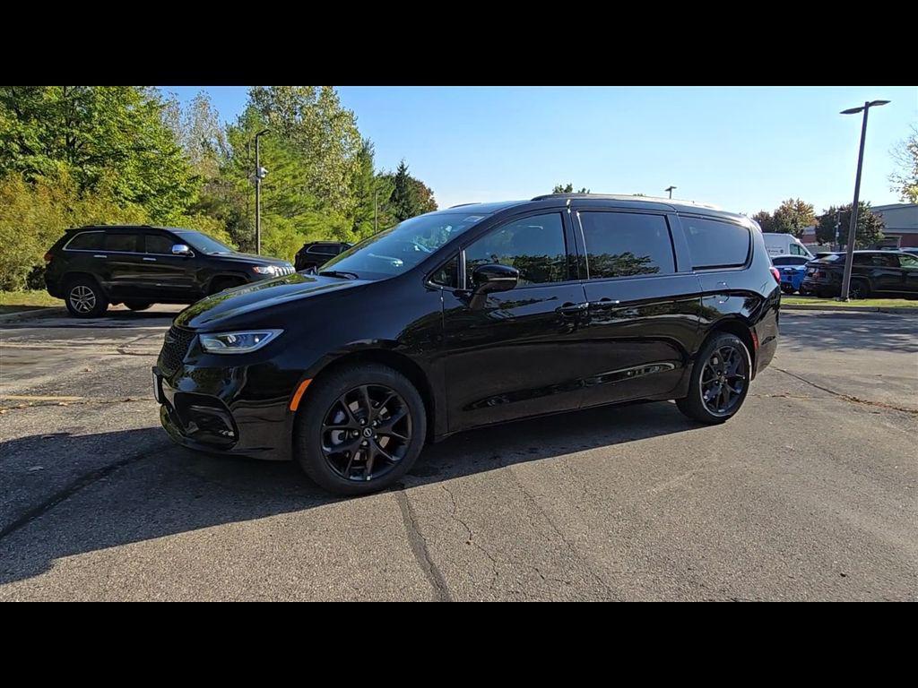 new 2026 Chrysler Pacifica car, priced at $48,220