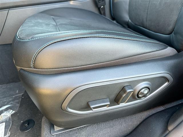 new 2024 Jeep Grand Cherokee 4xe car, priced at $51,893