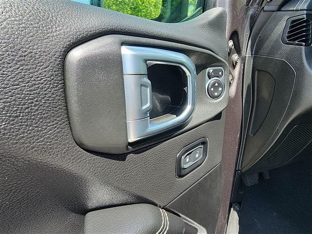 used 2021 Jeep Wrangler Unlimited car, priced at $34,890