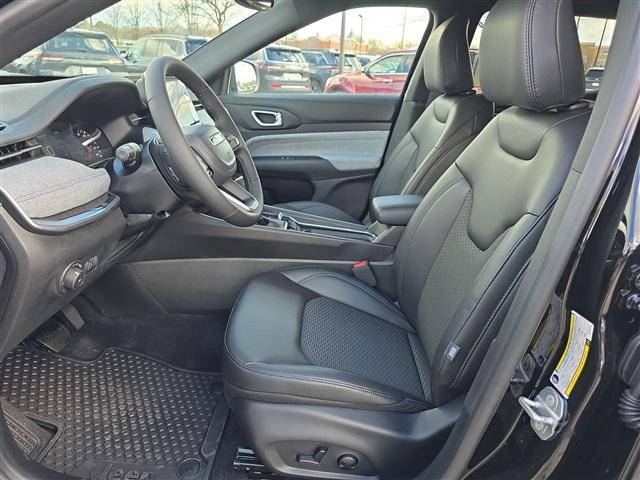 new 2025 Jeep Compass car, priced at $30,623