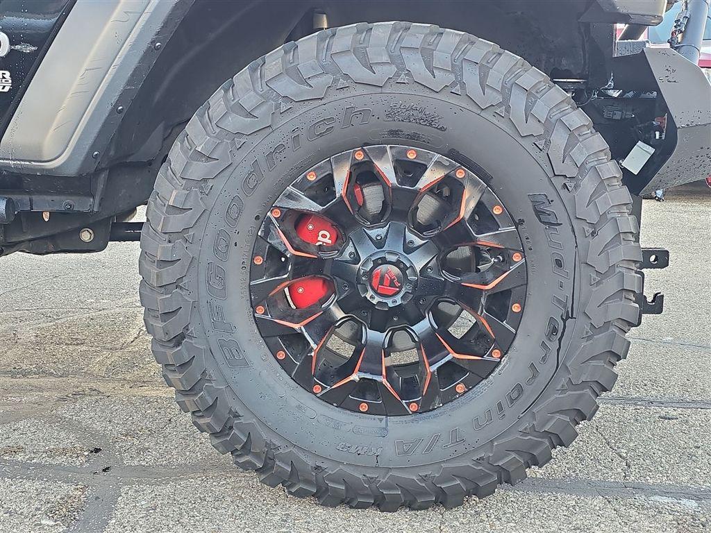 used 2021 Jeep Wrangler Unlimited car, priced at $27,670