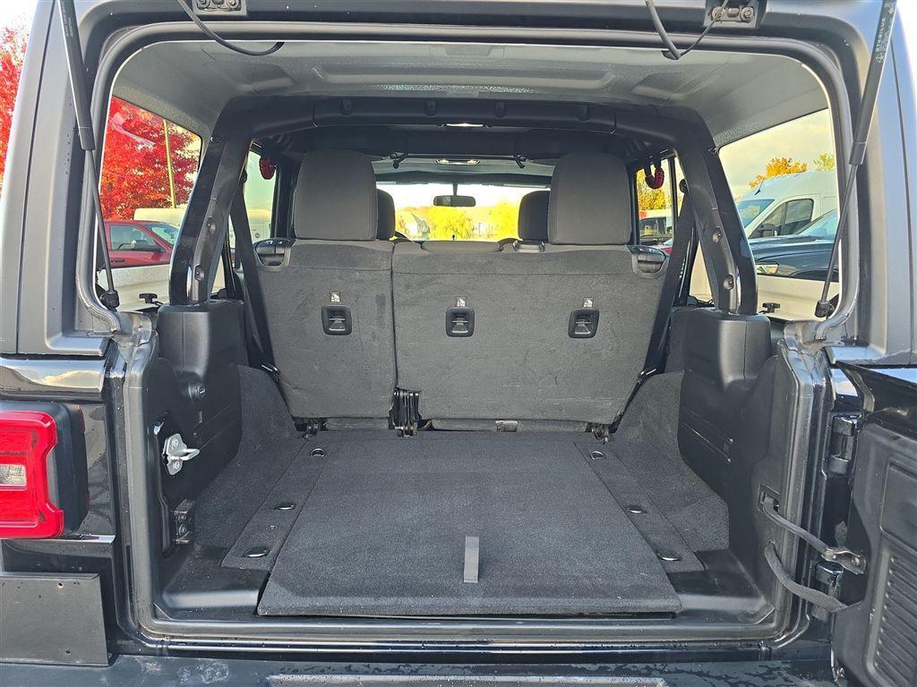 used 2021 Jeep Wrangler Unlimited car, priced at $27,670